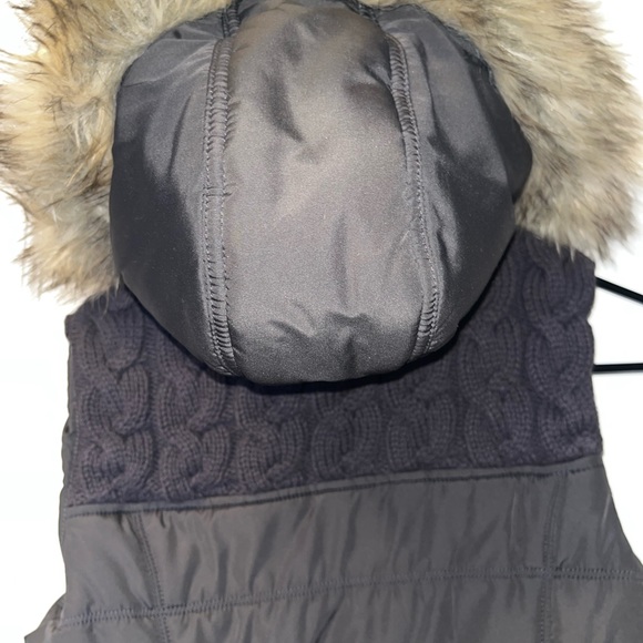 Winter Vest - Picture 2 of 4